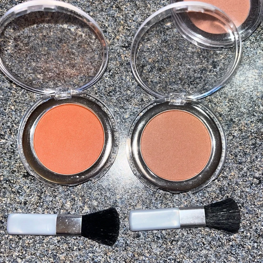 Color Workshop Blush/ Eyeshadow Bundle.  NWOT